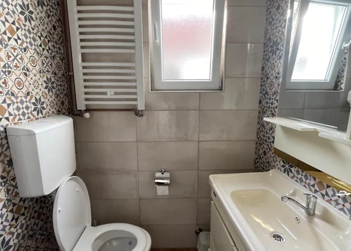 Kristalo アパート *